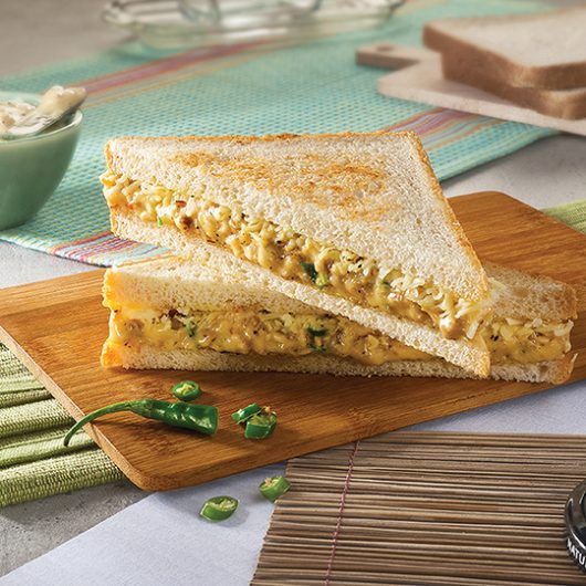 Chicken Chilli Cheese Toast Recipe How to Prepare Chicken Chilli Cheese Toast Licious