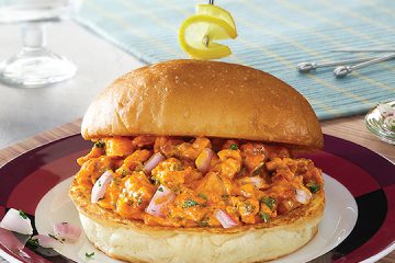 Chicken Maska Pav Recipe