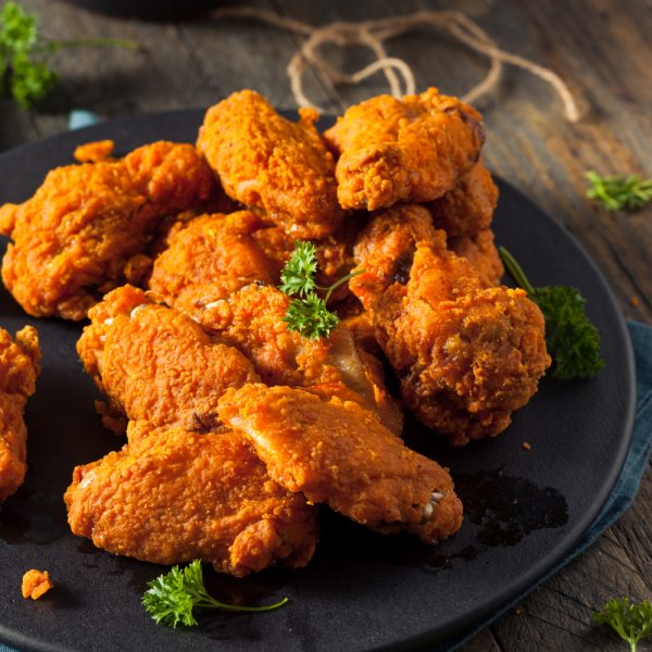 https://www.licious.in/blog/wp-content/uploads/2020/12/Fried-Chicken-Wing-600x600.jpg