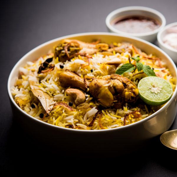 Chicken Pulao with Slice of Lime