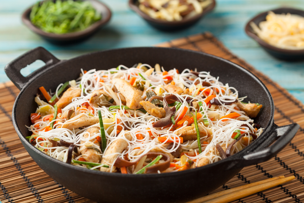 How to Make Rice Noodles With Chicken Recipe | Noodles & Rice